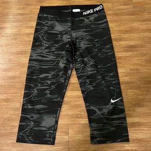 Nike leggings